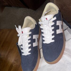 Tommy Hilfiger women’s  Navy and White Suede Low-Top Sneakers
